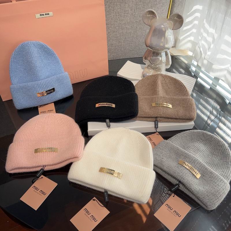 Miumiu hat 012926